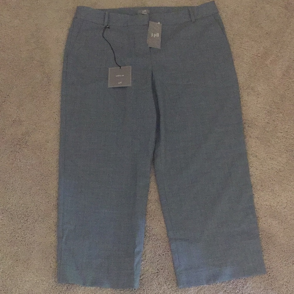 J.Jill Simple 120. Lightweight Capri Pants.